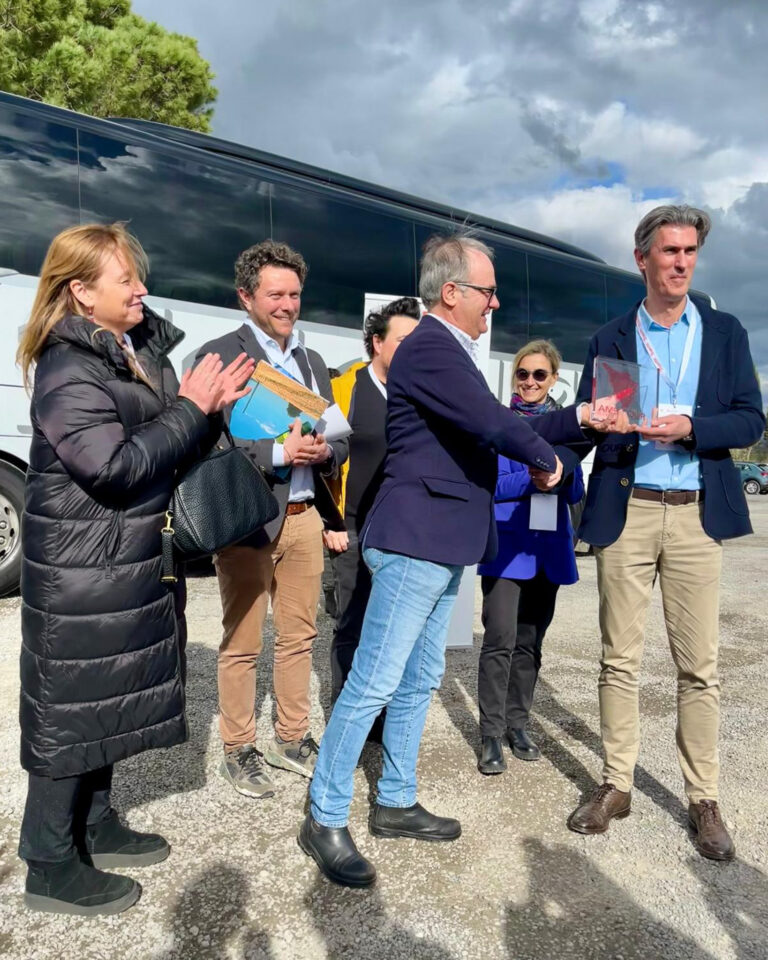 WhatsApp Image 2025-03-11 at 18.14.27